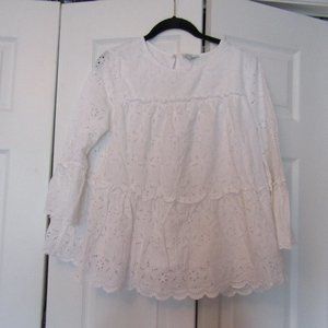 White tiered top